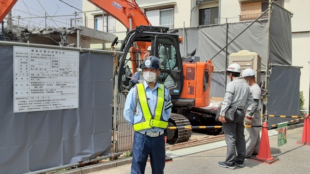 写真：工事現場の警備員